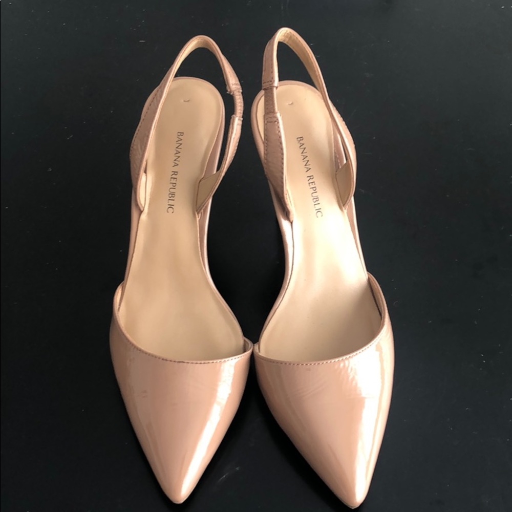 Banana Republic Patent Nude Sling Backs